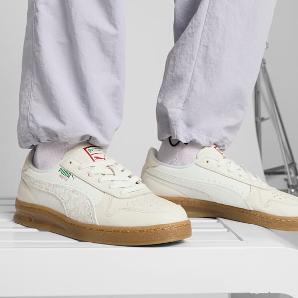 Indoor Sneakers, Warm White-Club Red-Gum, extralarge